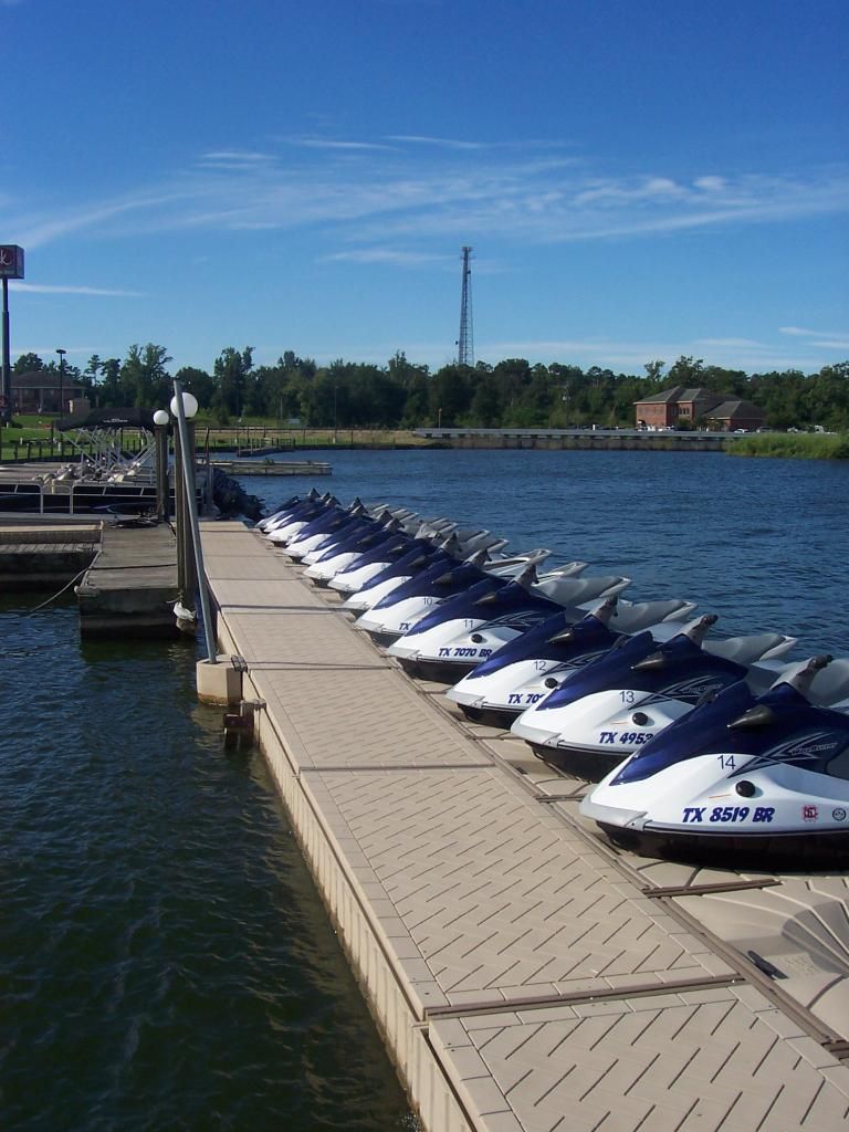 Jet ski's and boat rentals adjacent to Papa's On The Lake