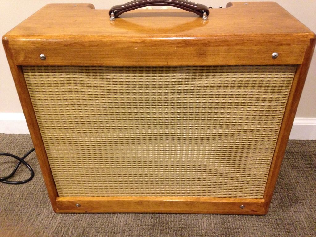 Sold Fender Blues Junior Custom Pine Cabinet The Gear Page