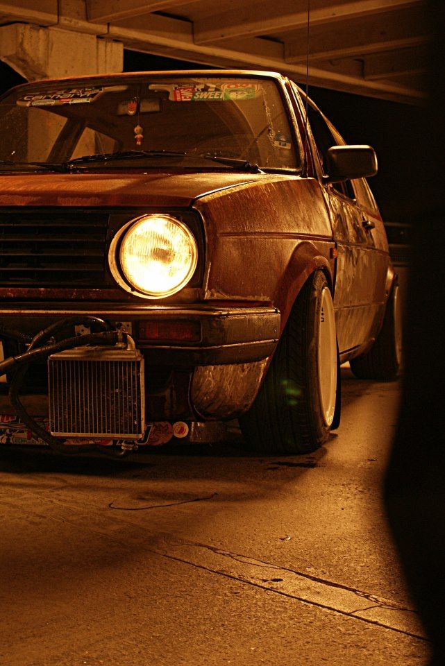 http://i1275.photobucket.com/albums/y447/svullenkanin/400916_10152194646850451_989804987_nLITENBILD_zps96bc08e9.jpg