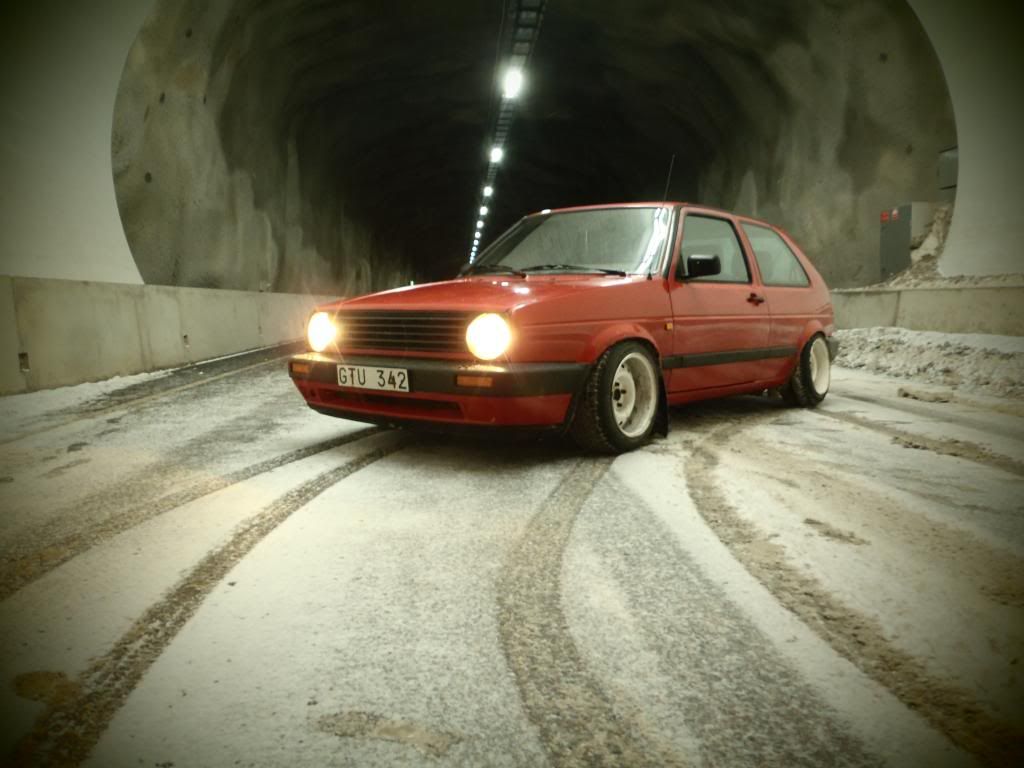 http://i1275.photobucket.com/albums/y447/svullenkanin/PC230398_zpsf0bc399a.jpg