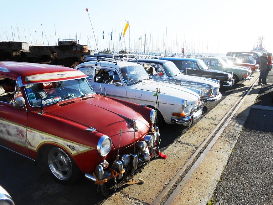 Image may have been reduced in size. Click image to view fullscreen.