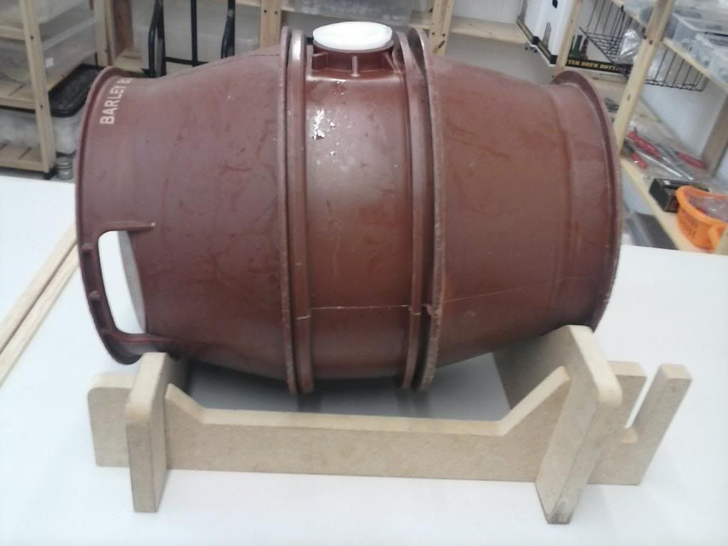 Pin and Firkin stand Home Brew Forum