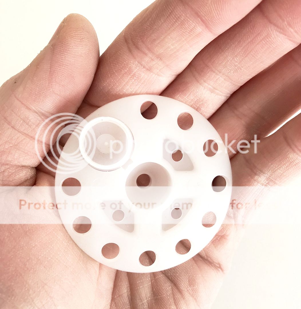 Insulation Retaining Washer 60mm With Recess x 100 Washers Plastic Poly ...